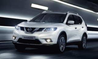  Nissan X-Trail mới dùng cửa sau thông minh 