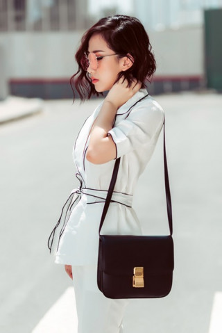 Phong cách của bà mẹ một con “chân ngắn” nhưng nổi tiếng Sài Gòn