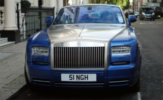  Rolls-Royce Drophead Coupe mang biển số 400.000 USD 