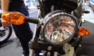  Suzuki tung thêm mẫu xe côn tay giá rẻ vào thị trường Việt Nam 