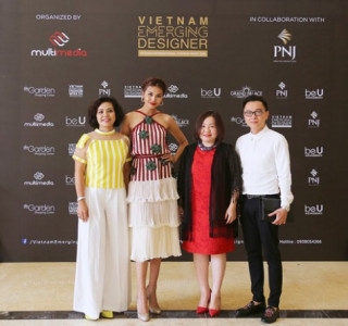 Thanh Hằng đau đầu tìm kiếm NTK xuất sắc