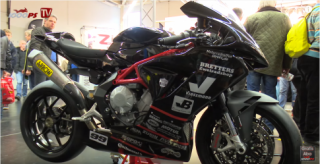 Tiếng gầm rú của quái vật MV Agusta F3 800