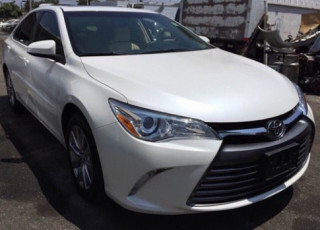  Toyota Camry 2015 nhập lướt giá 1,8 tỷ tại Việt Nam 