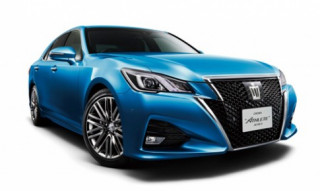  Toyota Crown bản 70 năm - ghi dấu lịch sử 