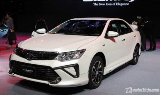  Ảnh chi tiết Toyota Camry 2015 