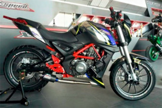  Benelli TnT25 phong cách Stunt của tay chơi Thái Lan 