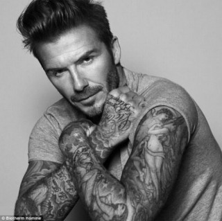 Bí ẩn sau vẻ đẹp trai hoàn mỹ của David Beckham