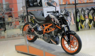  Bộ đôi KTM 250 phân khối trình làng Việt Nam 
