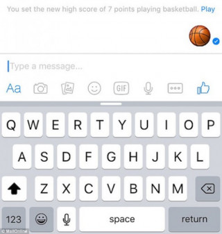 Chơi bóng rổ ngay trên cửa sổ chat Facebook Messenger