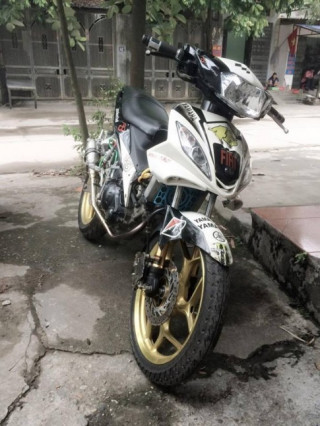 Exciter 135 4 số độ dàn chân Asio khủng của biker Thái Nguyên