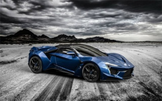  Fenyr Supersport - siêu xe mới từ Ảrập 