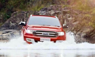 Ford Everest 2015 giá từ 39.000 USD tại Thái Lan 