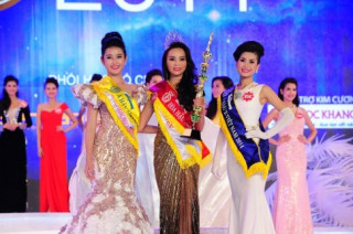 Hoa hậu Việt Nam 2016: 2 Á hậu “hái ra tiền” nhờ đắt show quảng cáo nhất Vbiz