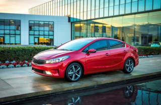  Kia Forte 2017 nâng cấp động cơ mới 