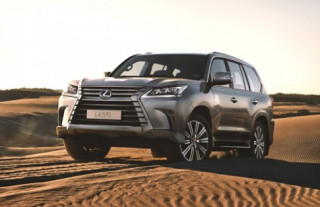  Lexus LX570 2016 về Việt Nam giá 5,6 tỷ 