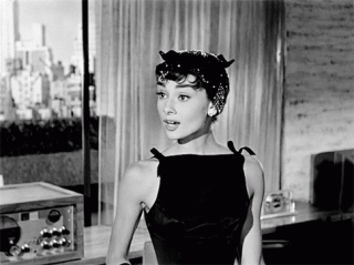 Minh chứng cho thấy Audrey Hepburn là biểu tượng thời trang không ai sánh bằng