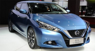 Nissan Lannia 