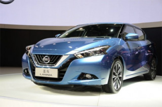  Nissan Lannia - sedan cá tính giá 17.000 USD 