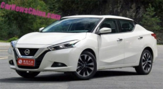  Nissan Lannia - sedan hầm hố 