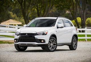  Outlander Sport 2016 giá 19.600 USD - đe dọa CR-V 