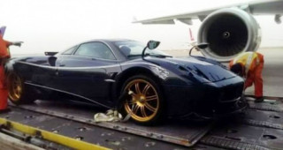  Siêu xe Pagani Huayra đặc biệt đặt chân đến Trung Quốc 