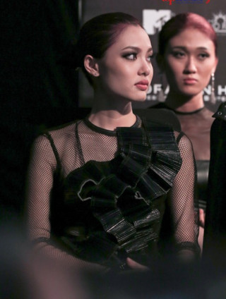 Vì sao cô nàng 1m54 nổi bật nhất Vietnam’s Next Top Model 2016?
