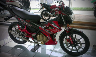  Xế độ Suzuki Raider của dân chơi Sài Gòn 