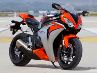  10 chiếc sportbike được yêu thích nhất 