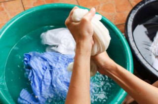 7 điều bạn cần lưu ý khi giặt khô quần áo