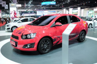  Ảnh Chevrolet Sonic phiên bản Manchester United 