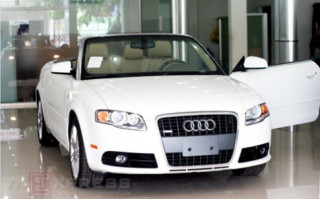  Audi A4 mui mềm tại Sài Gòn 