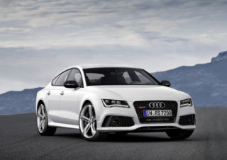  Audi RS7 có giá 105.000 USD 