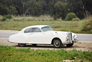  Bentley hàng hiếm của ‘cha đẻ’ 007 bị bỏ quên 3 thập kỷ 