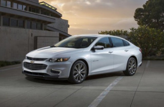  Chevrolet Malibu 2016 - quyết chiến Toyota Camry 