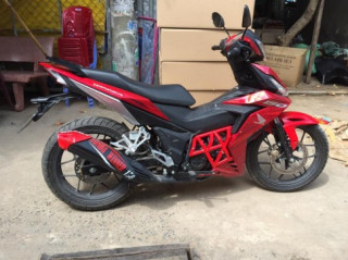 Cứ ngỡ Ducati bị Winner 150 này ăn cắp ý tưởng