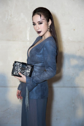 Đây là lý do khiến hoa hậu Mỹ Linh, Angela Phương Trinh bỏ về giữa show