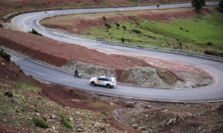  Đoàn caravan bằng ôtô Việt Nam đến Tây Tạng 