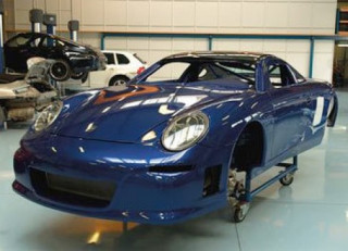 Đối thủ tốc độ của Veyron ‘đội lốt’ Porsche 