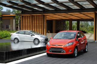  Ford Fiesta - xe dành cho phụ nữ tốt nhất 2013 
