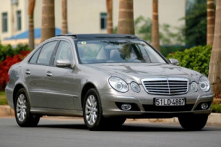  Ford, Mercedes Việt Nam khuyến mãi giảm giá 