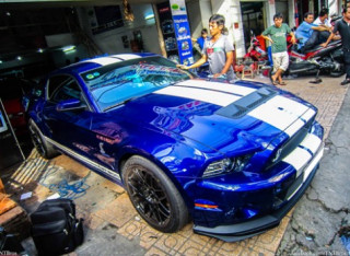  Ford Shelby GT500 2013 trên phố Sài Gòn 