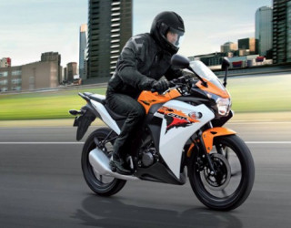  Honda lắp ráp CBR150R tại Indonesia 
