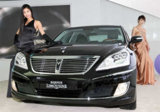  Hyundai giới thiệu Equus limousine 