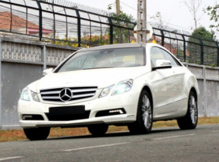  Khám phá Mercedes E350 Coupe ở Sài Gòn 