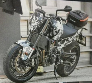  KTM Duke 800 lộ diện 