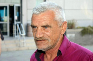  Làm tài xế gần 40 năm không cần bằng lái xe 