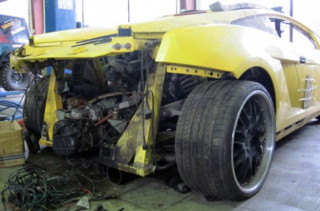  Lamborghini Gallardo tan nát 