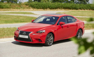  Lexus IS 200t mới - thách thức Mercedes C-class 