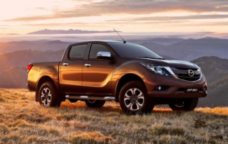  Mazda BT-50 2016 - đối thủ Ford Ranger lộ diện 