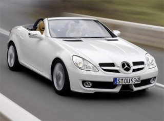  Mercedes bán chiếc SLK thứ 500.000 